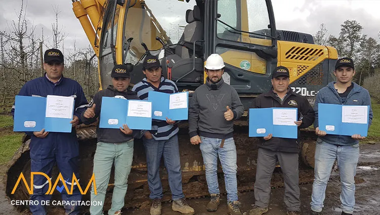 Curso operacion y mantencion de excavadora en temuco 03