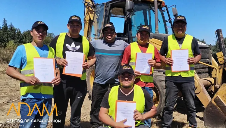 Curso operacion y mantencion de retroexcavadora temuco araucania 014
